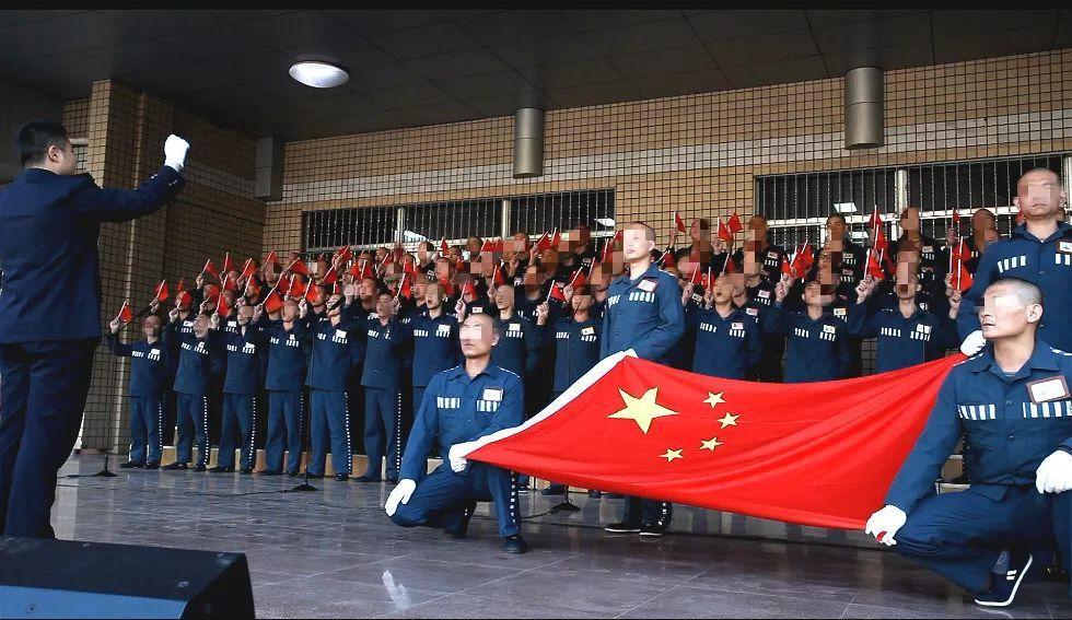 叠方块消消看